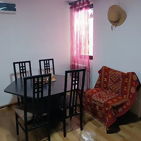 Apartman Ploca *